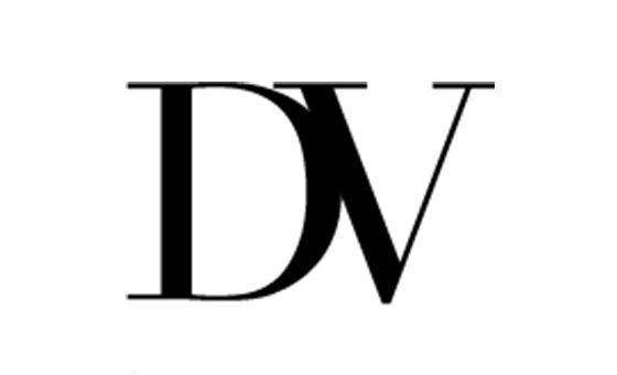 Deluxe Version Magazine